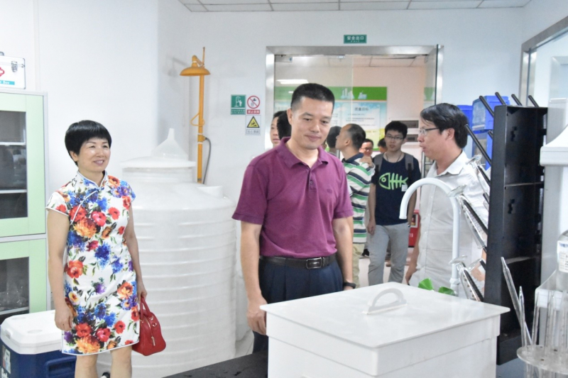中大成人直播平台
东莞校友企业走访活动之一